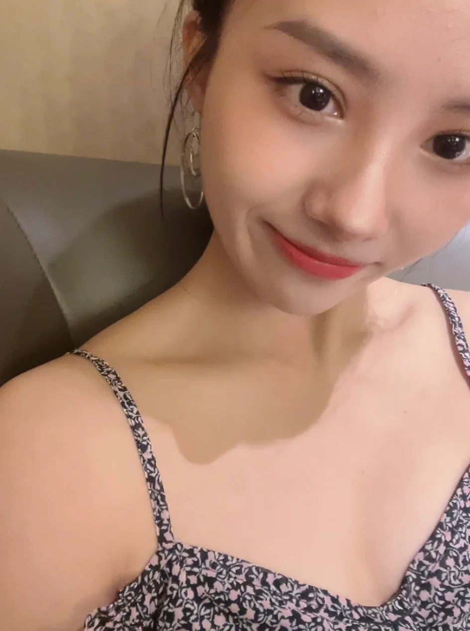 20岁少妇