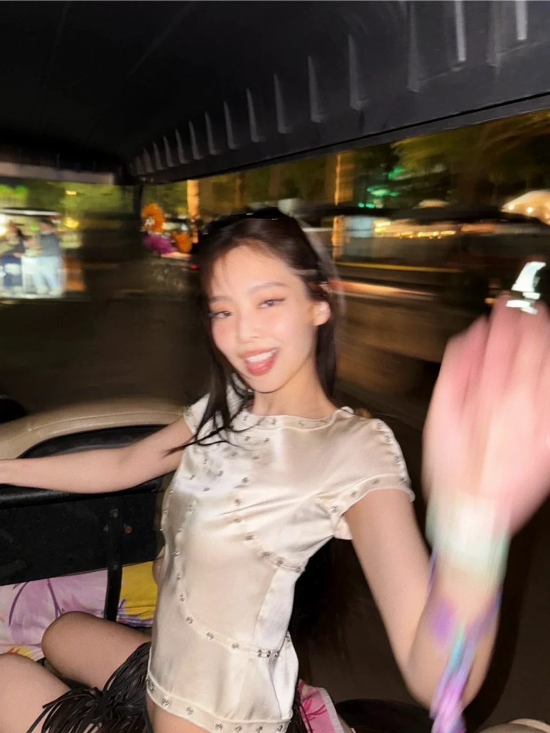 Jennie这个身材好健康哦～