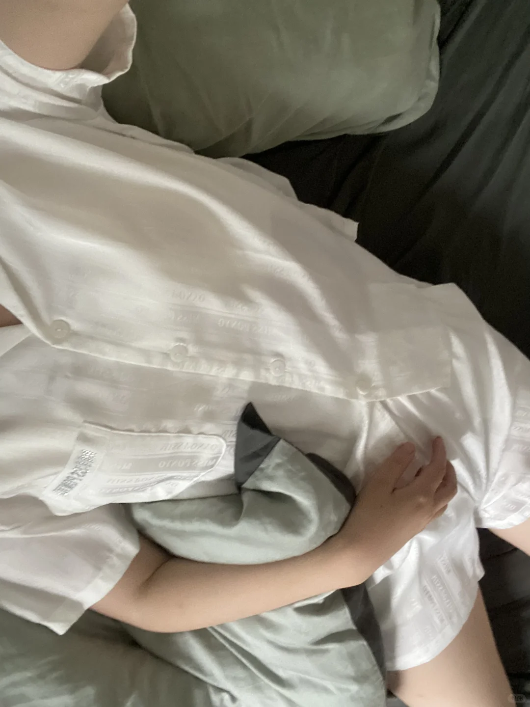 下雨天睡午觉是最开心的事