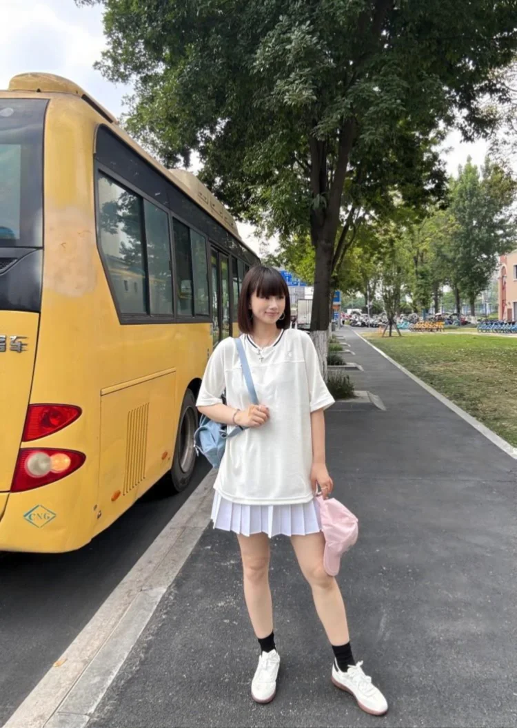 童趣满满的运动少女风穿搭！