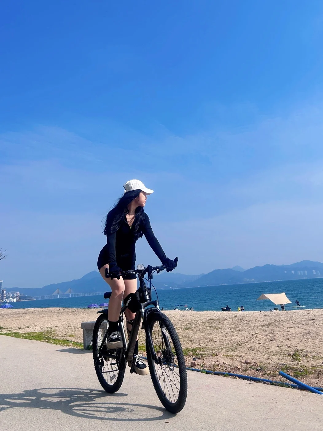 live🚴🏻‍♀️健康匀称又直的腿 有肉也很美啊