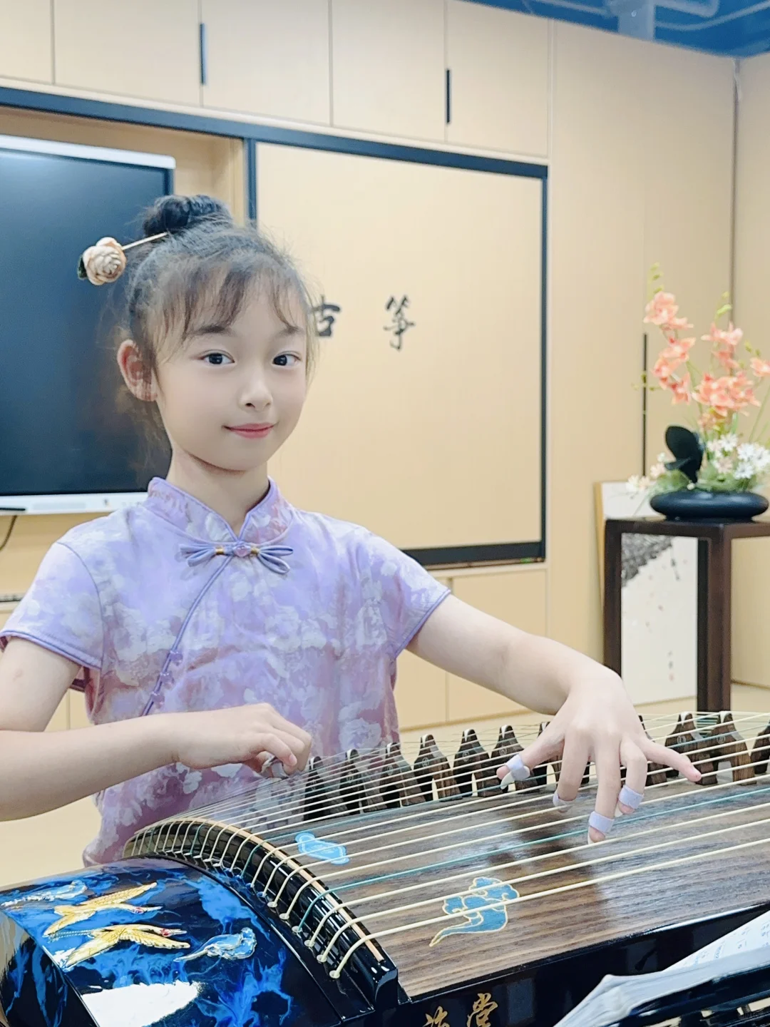 前方古筝老师发来美照～