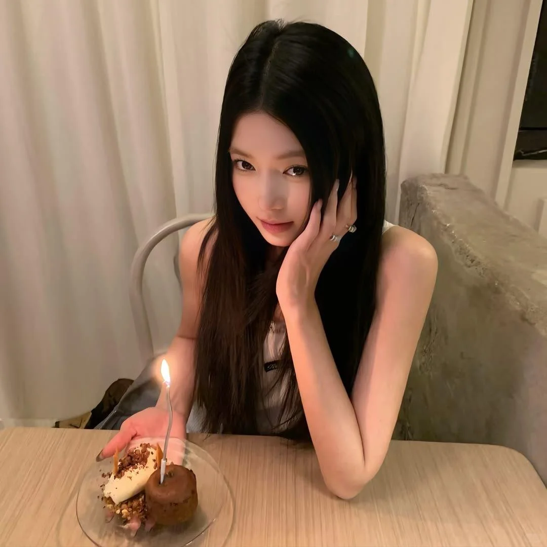 气质多金御姐女头