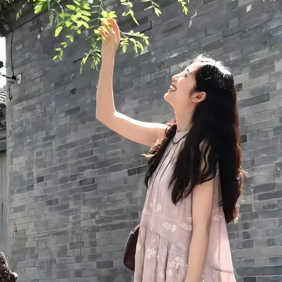 一组超有活力的🍃春日🌷女生氛围感头像
