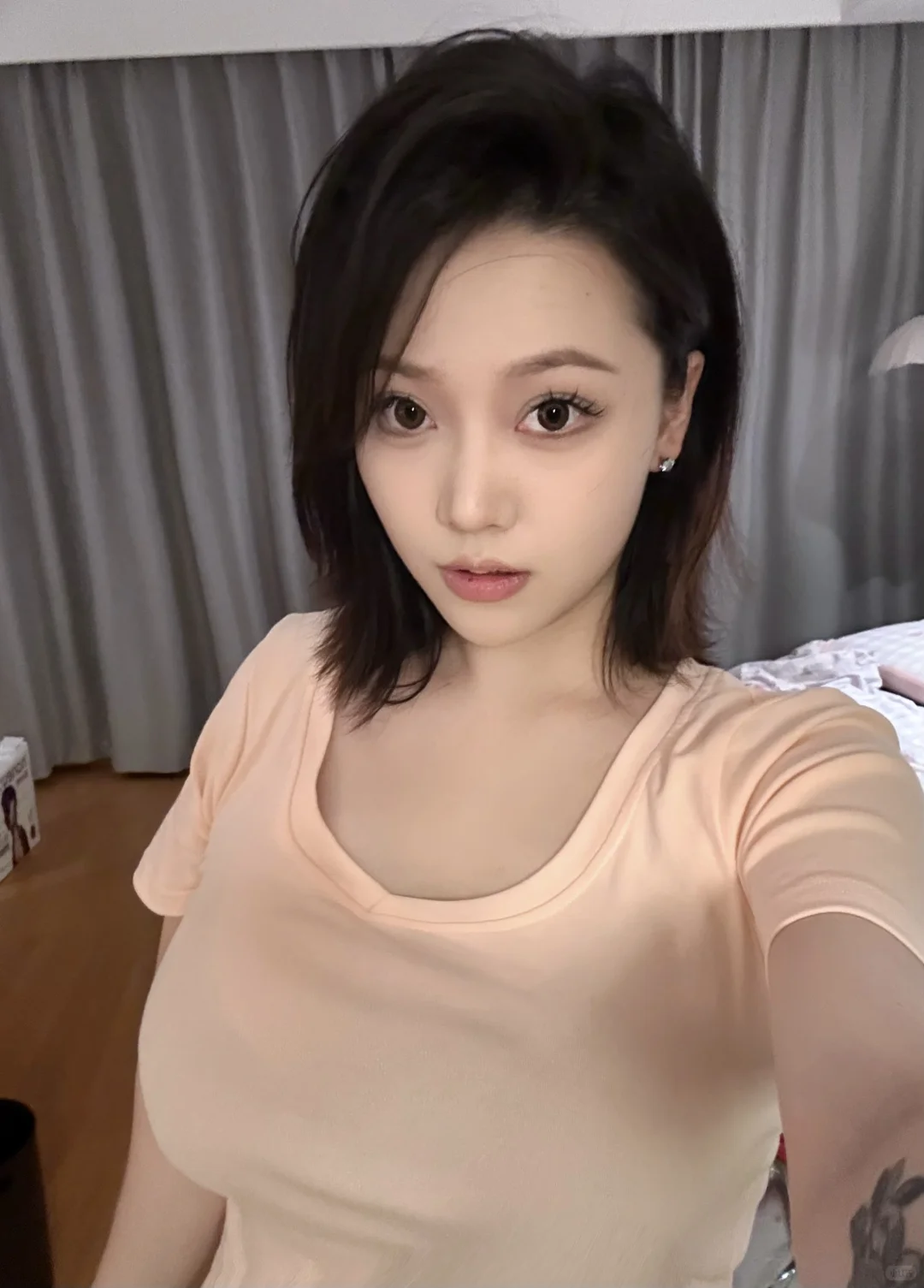 层次感锁骨发＝人妻感