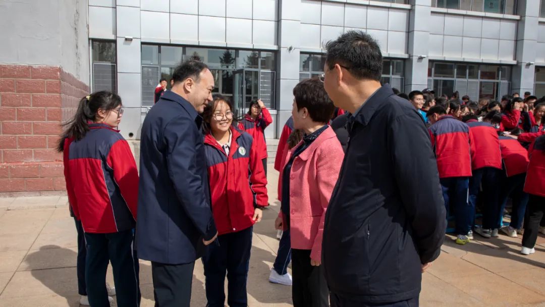 杰出校友携手筑梦 踔厉奋发决胜高考——清华大学岳骞教授莅临母校励志报告暨2021级高考誓师大会 第65张