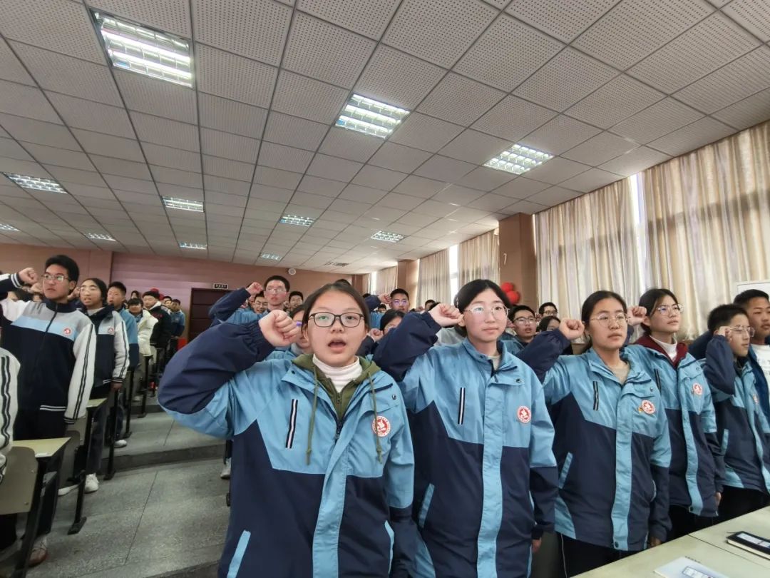 合心德育丨热辣滚烫战百日 踔厉奋发胜中考——平湖市新仓中学2024届中考冲刺百日誓师大会 第33张