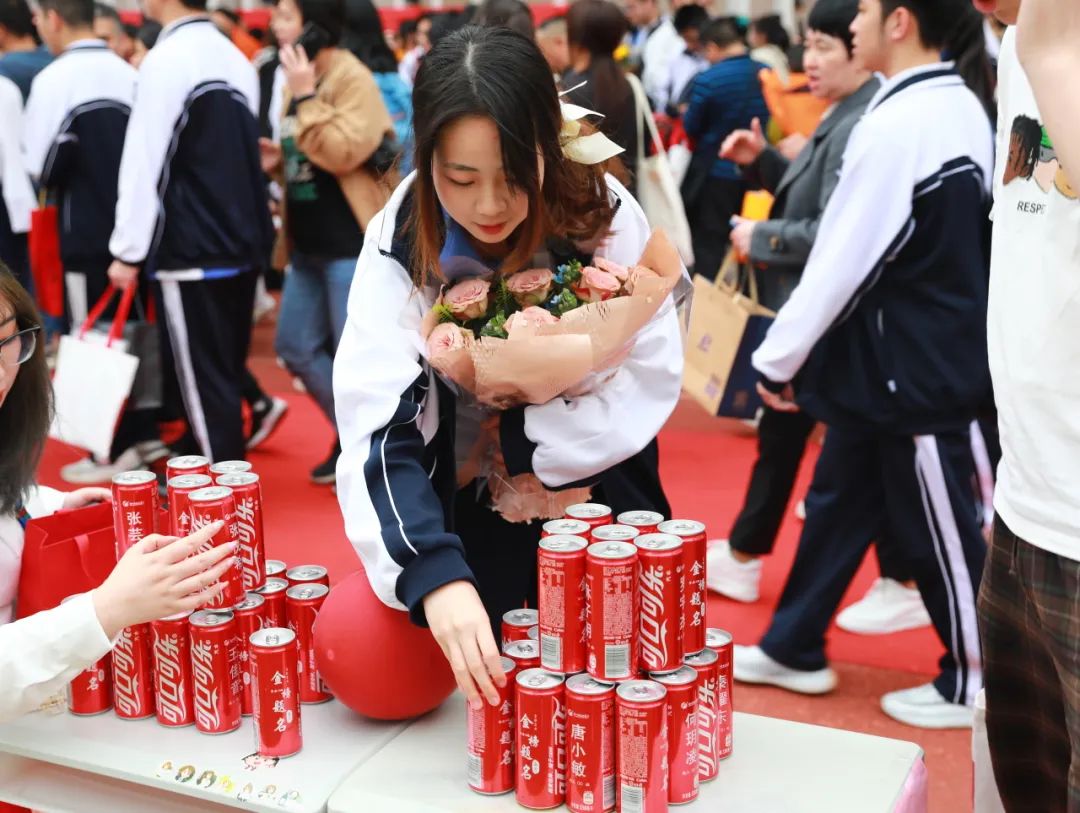 决战高考 拼搏未来|深圳市艺术高中成人礼暨高考百日誓师大会顺利举办 第44张