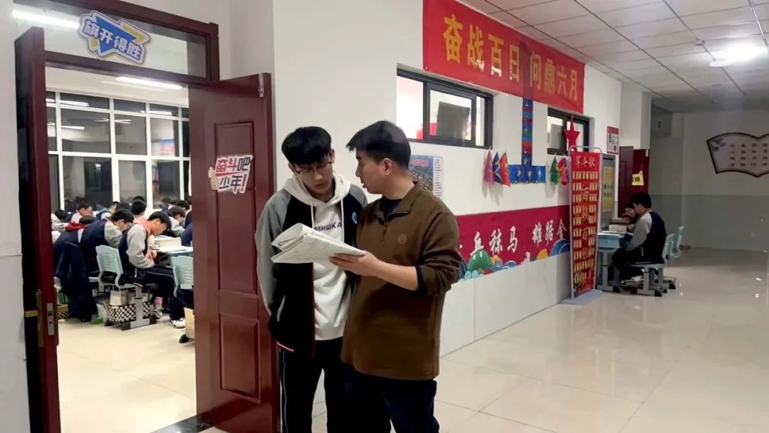 【高考备考】每一个拼搏的你都闪闪发光——多图直击一中高三学子备考真实状态! 第43张