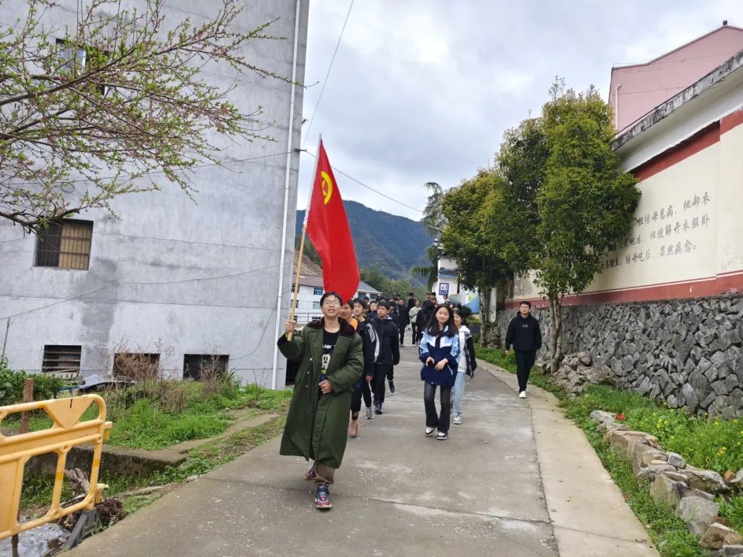 【岭上四JING·心净】减压赋能,笑迎中考——仙居县安岭乡中心学校开展中考冲刺心理减压系列活动 第5张