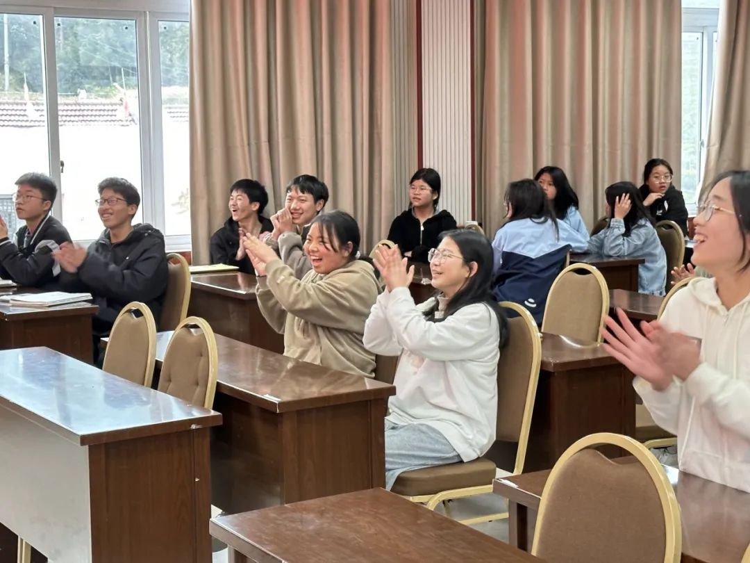 【岭上四JING·心净】减压赋能,笑迎中考——仙居县安岭乡中心学校开展中考冲刺心理减压系列活动 第24张