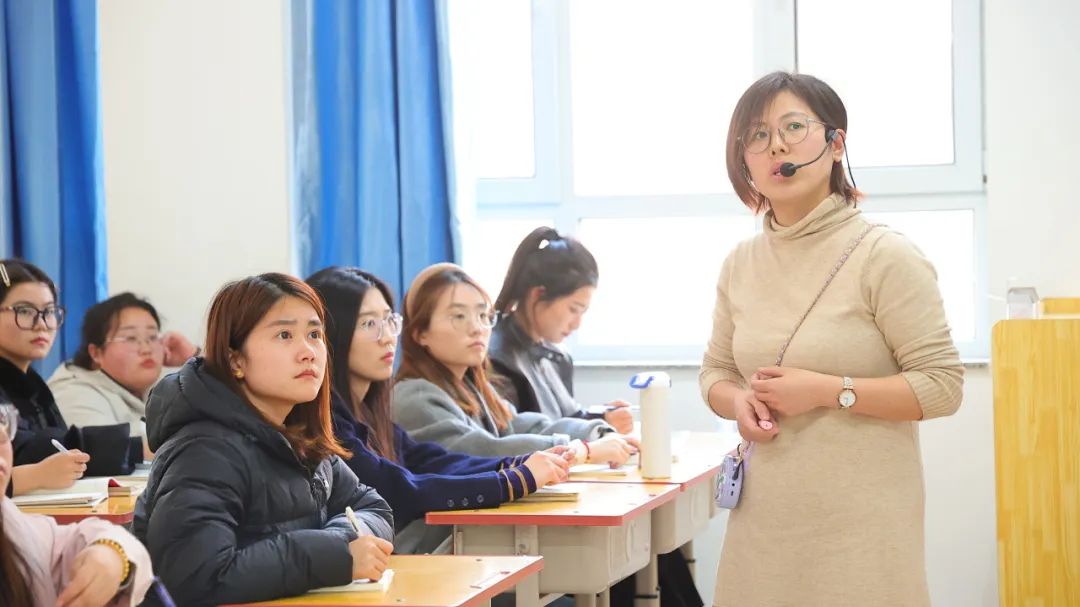 盐山八中 |名师云集,共研高考——河间英华学校邀请我校优秀学科组长共研2024高考 第55张