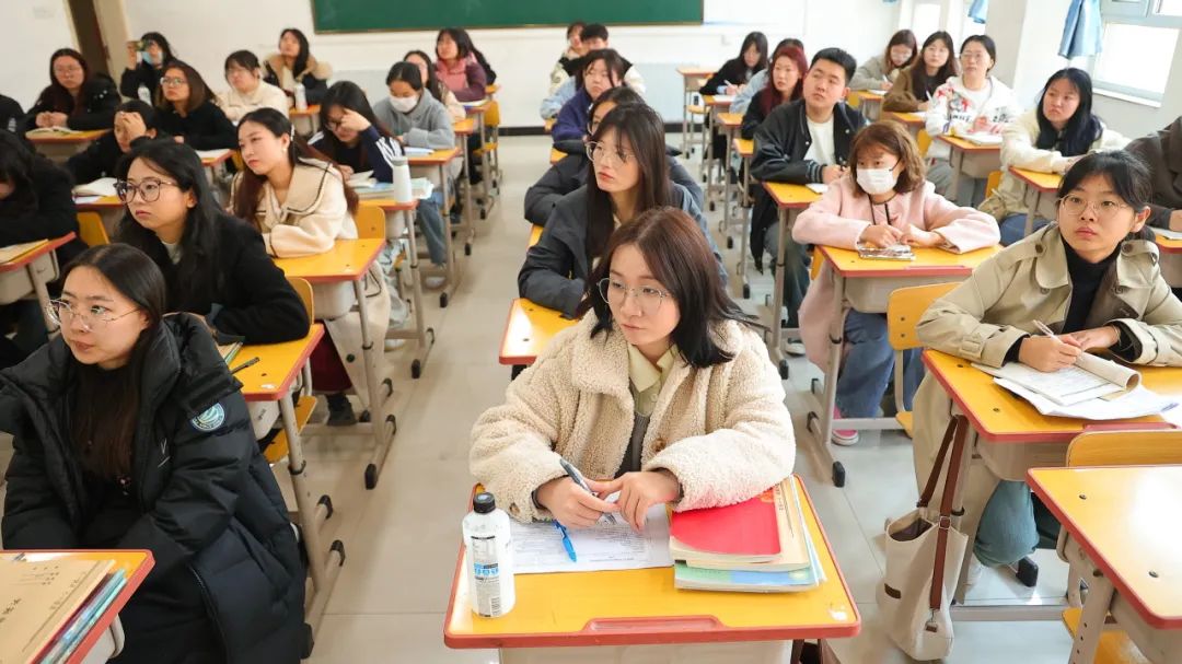 盐山八中 |名师云集,共研高考——河间英华学校邀请我校优秀学科组长共研2024高考 第22张