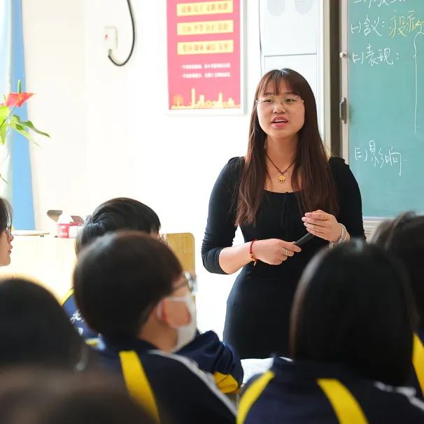 盐山八中 |名师云集,共研高考——河间英华学校邀请我校优秀学科组长共研2024高考 第31张