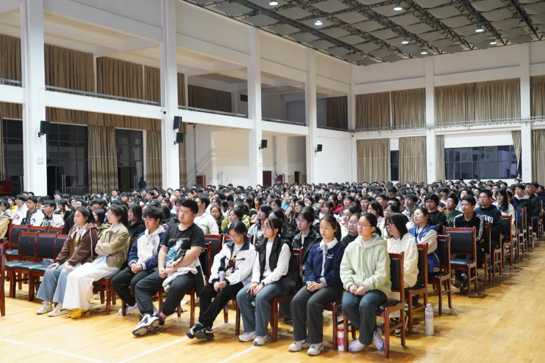 心理赋能 赢在高考——祁门一中励志心理辅导讲座助力高三学子决胜高考 第26张