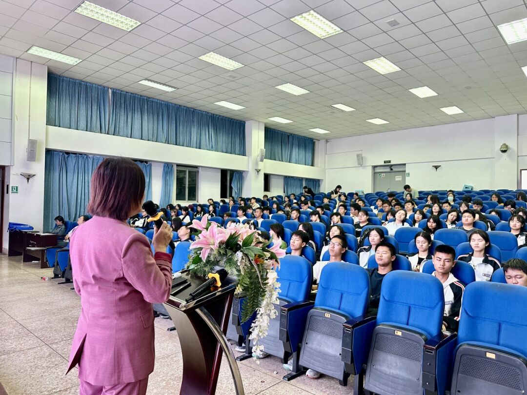 高考加油站 | 清北书院颁奖典礼暨高考减压讲座圆满举行 第13张