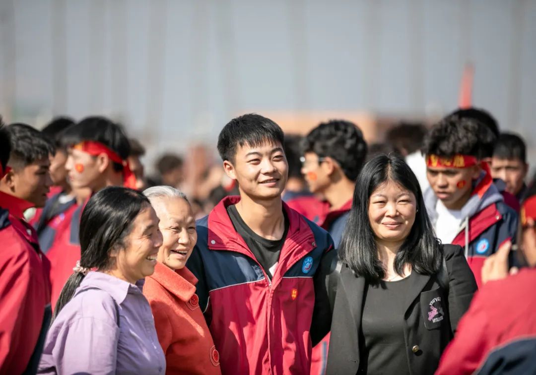 为梦而战  决胜高考 | 正道中学2024届高考誓师大会 第45张