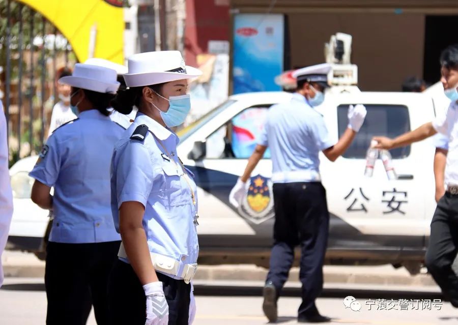 护航高考丨追梦路上,宁蒗交警与你同行 第8张