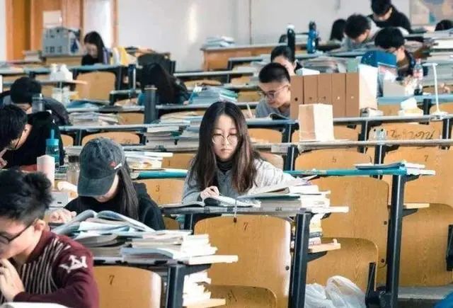 高考500分左右,学生“优先”选择这6所大学,就业率均在90% 第8张