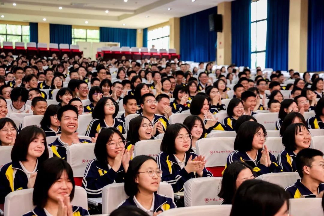 衡水卓越丨“书法赋能 提分高考”——北京大学陈刚教授到我校开展专题讲座 第16张