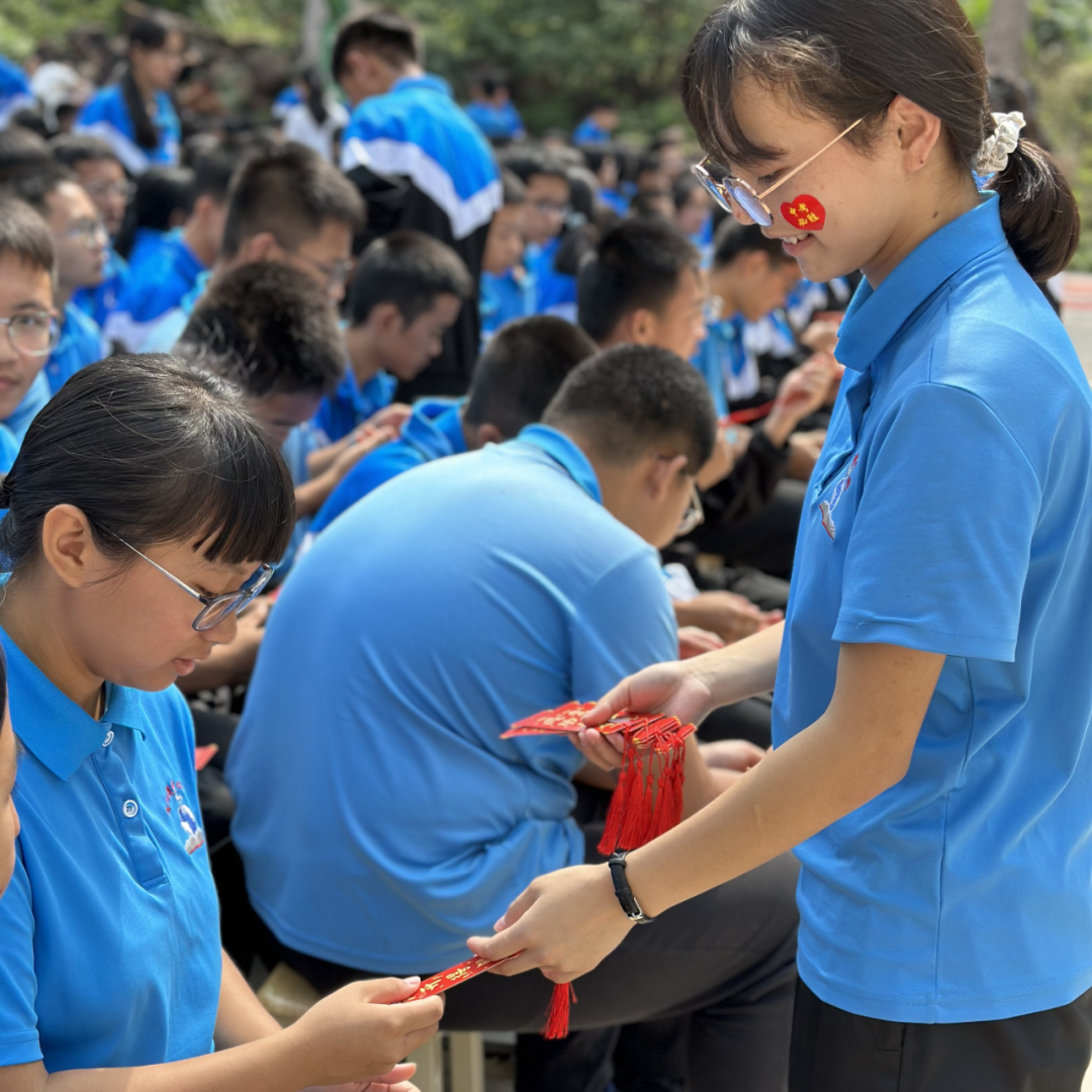 【决战中考】奋勇前行,为梦而战——凤山镇中心学校召开2024届中考冲刺誓师大会 第16张