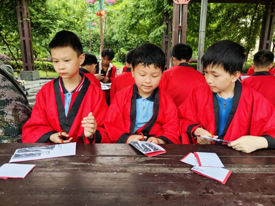 【研学相册】宁远县第一完全小学六年级“传承红色精神,弘扬湖湘文化”红色研学实践活动 第208张