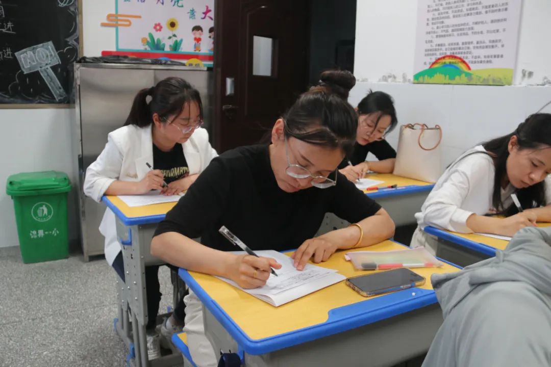 【教师发展】锦界第一小学:让作业走实更走心——教师作业设计大赛活动纪实 第22张