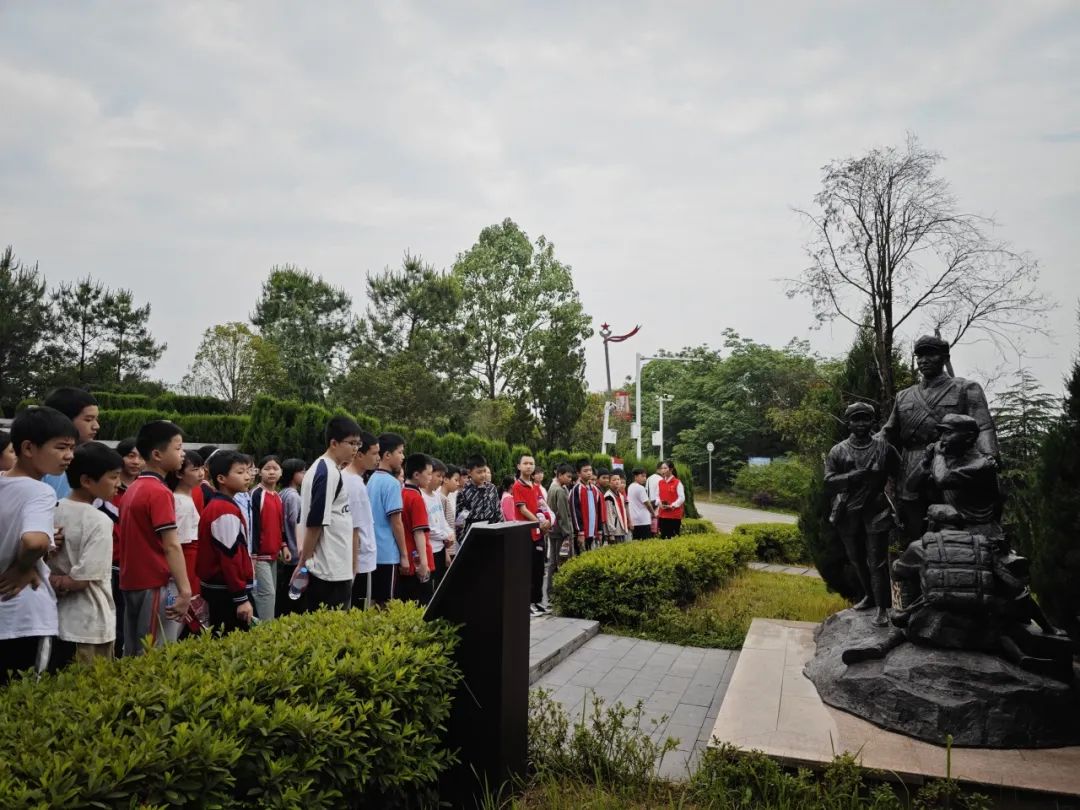 【研学相册】宁远县第一完全小学六年级“传承红色精神,弘扬湖湘文化”红色研学实践活动 第100张