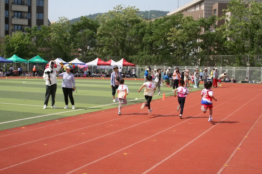 奔跑吧·少年--风景小学2024年田径运动会 第73张