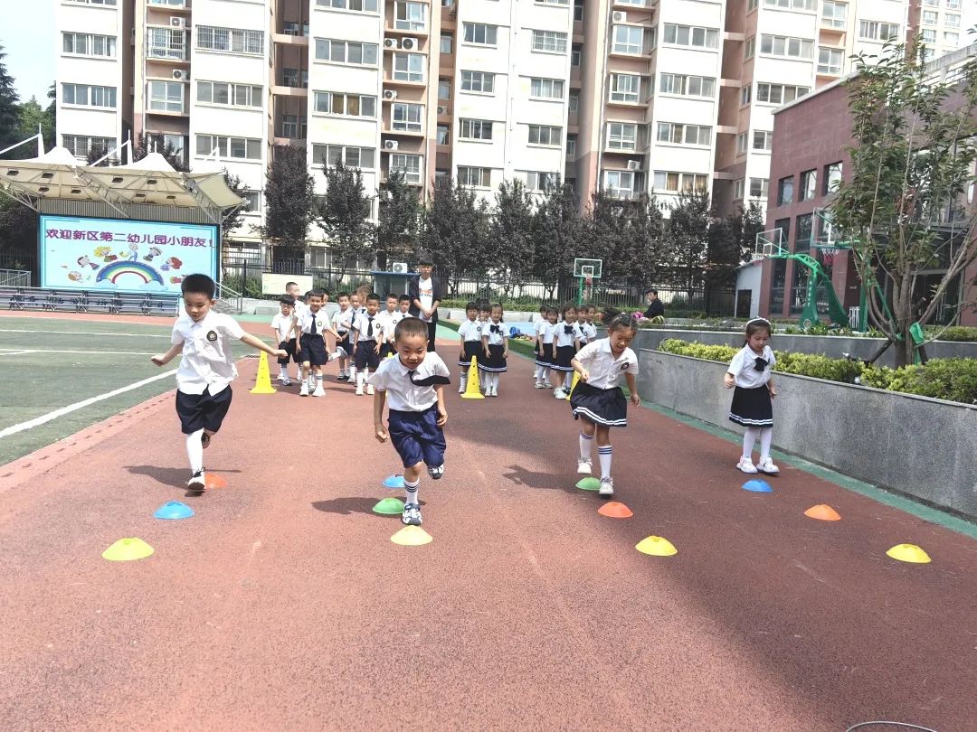 【乐活动态】初探小学 礼遇成长——新区第二幼儿园幼小衔接主题活动 第31张