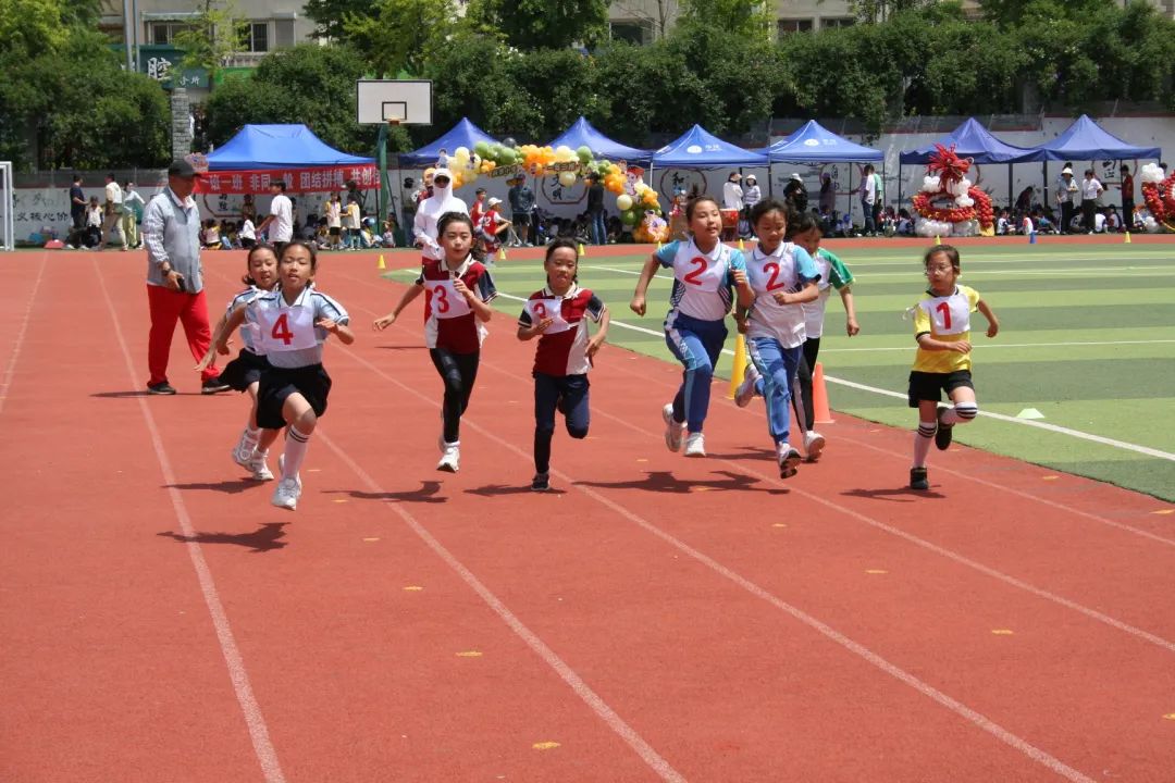 奔跑吧·少年--风景小学2024年田径运动会 第70张