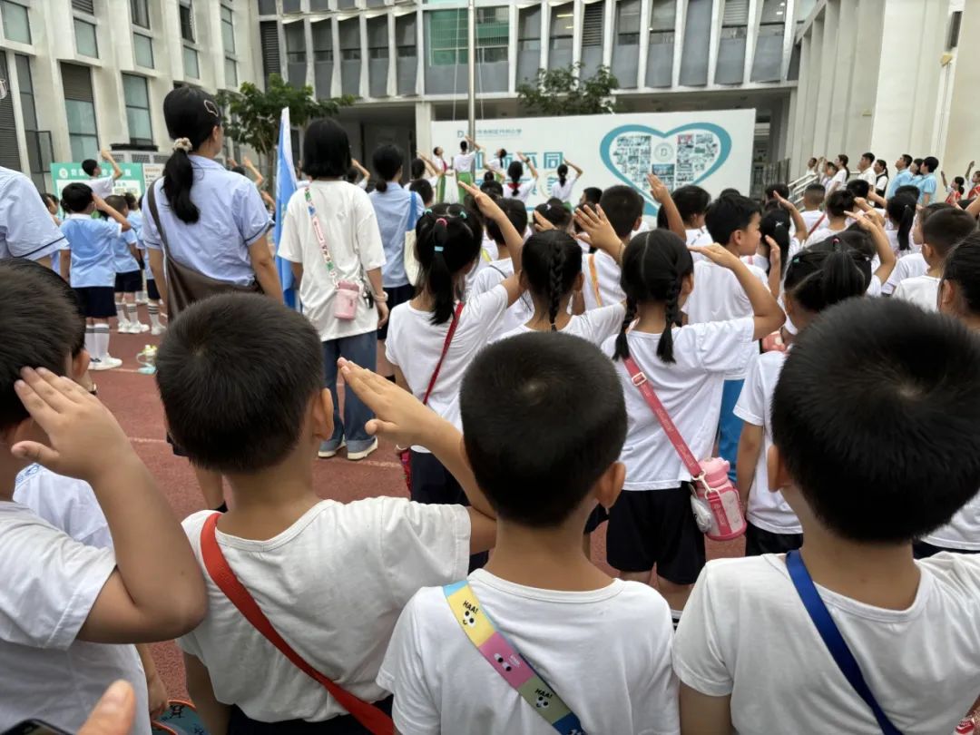 【学前教育宣传月】走进小学,快乐衔接———三亚市吉阳区同心家园第一期幼儿园幼小衔接之参观小学活动 第38张