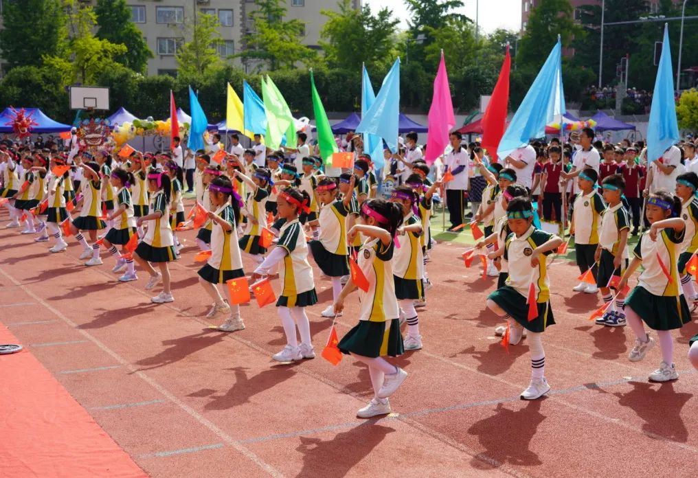 奔跑吧·少年--风景小学2024年田径运动会 第38张