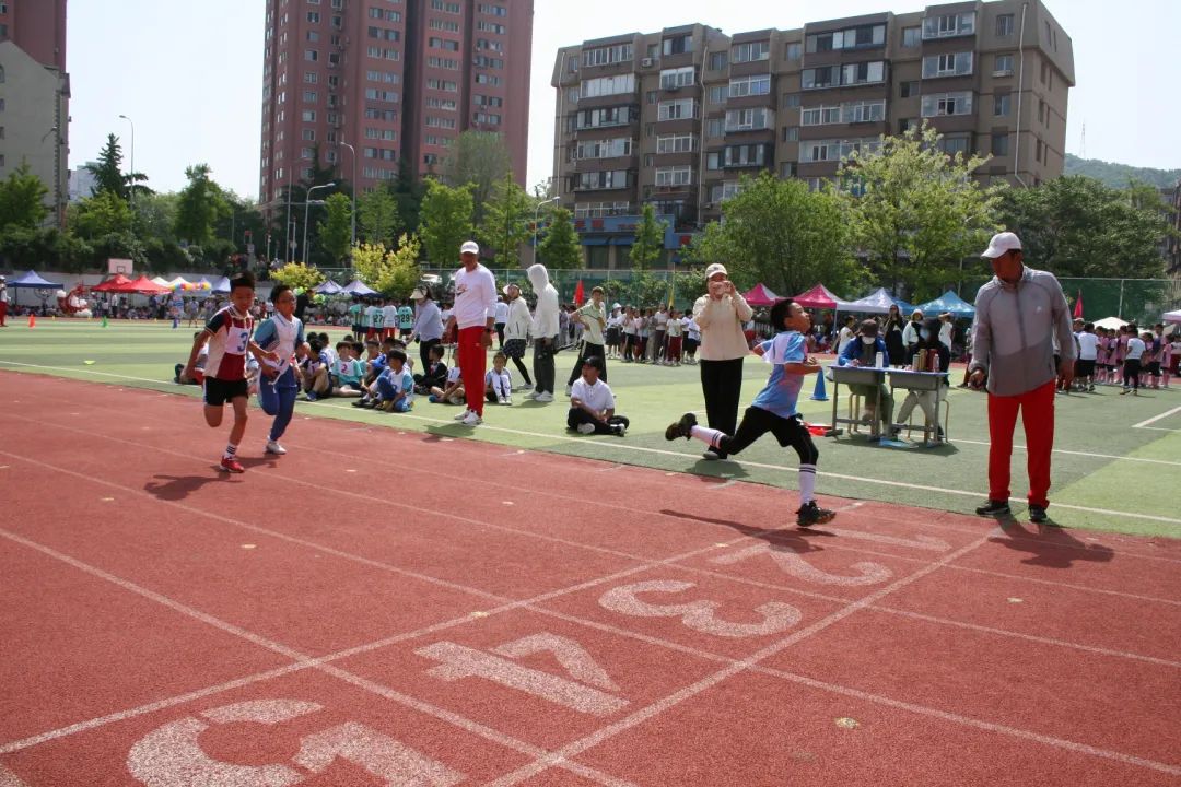 奔跑吧·少年--风景小学2024年田径运动会 第83张