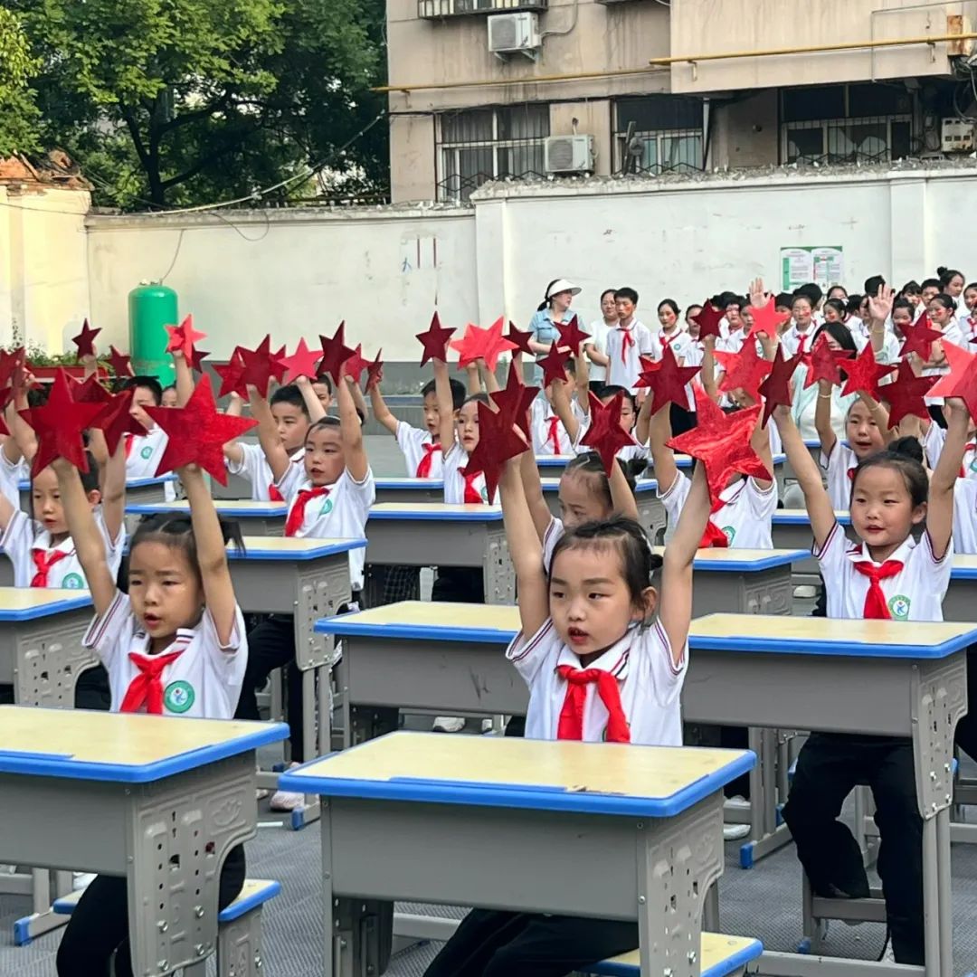 【校园动态】新安县西关小学“强国有我·舞动人生”课桌舞比赛 第20张