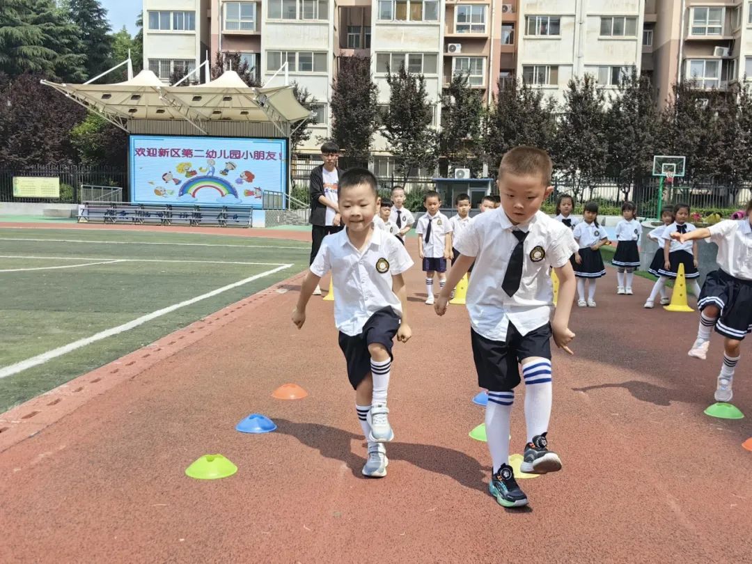 【乐活动态】初探小学 礼遇成长——新区第二幼儿园幼小衔接主题活动 第32张