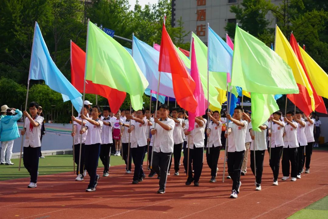 奔跑吧·少年--风景小学2024年田径运动会 第8张