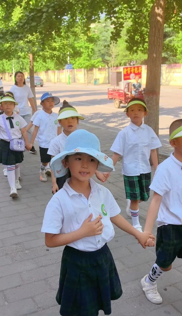 探秘小学  科学衔接——邰城幼儿园幼小衔接系列活动四 第2张