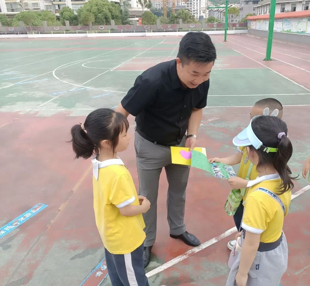 【幼小衔接】小学初体验,走进新起点—剑河县城关第一幼儿园开展大班幼儿走进小学主题活动 第35张