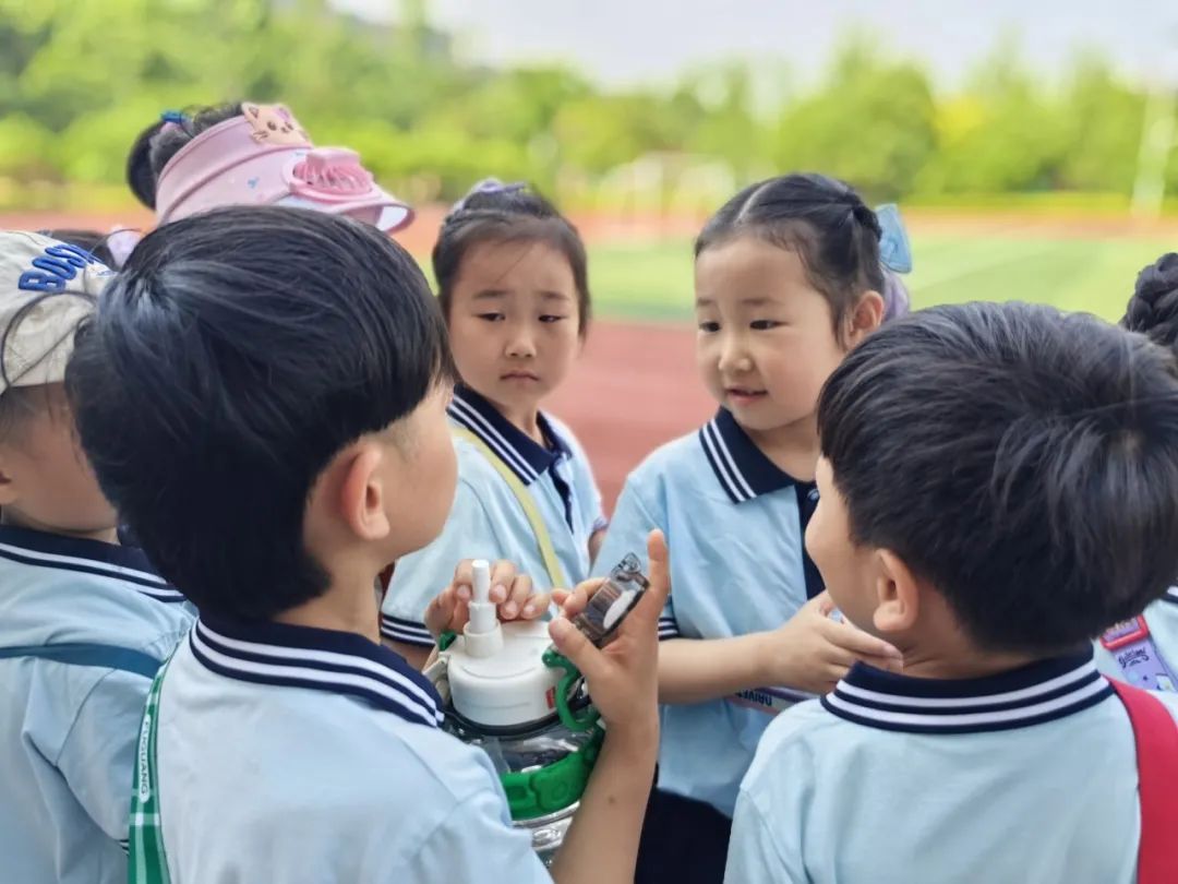 【活动资讯】走进小学,礼遇成长!——康润幼儿园幼小衔接系列活动之小学探访之旅 第25张