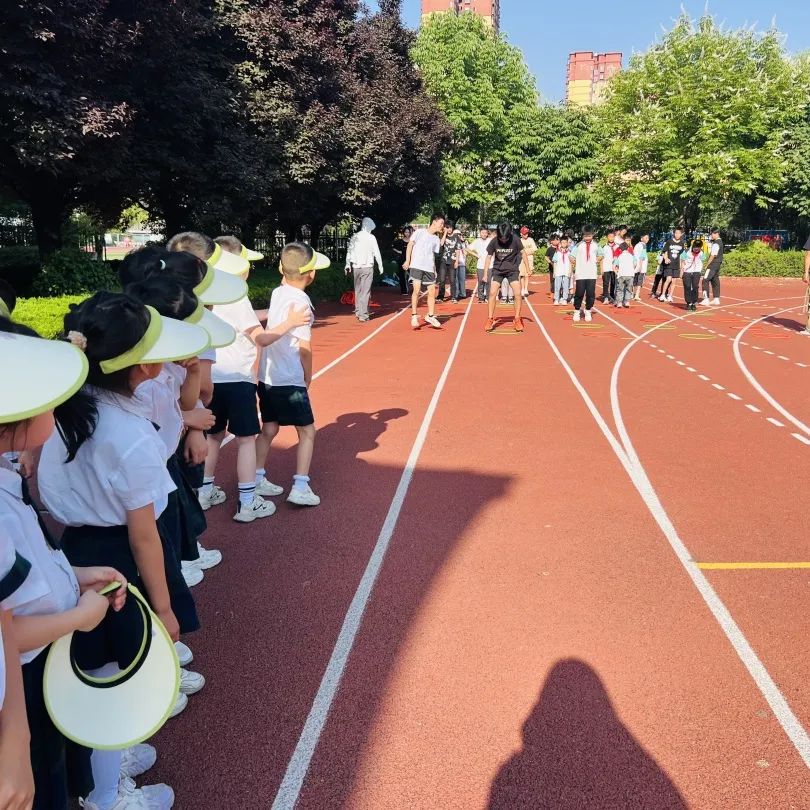 探秘小学  科学衔接——邰城幼儿园幼小衔接系列活动四 第13张