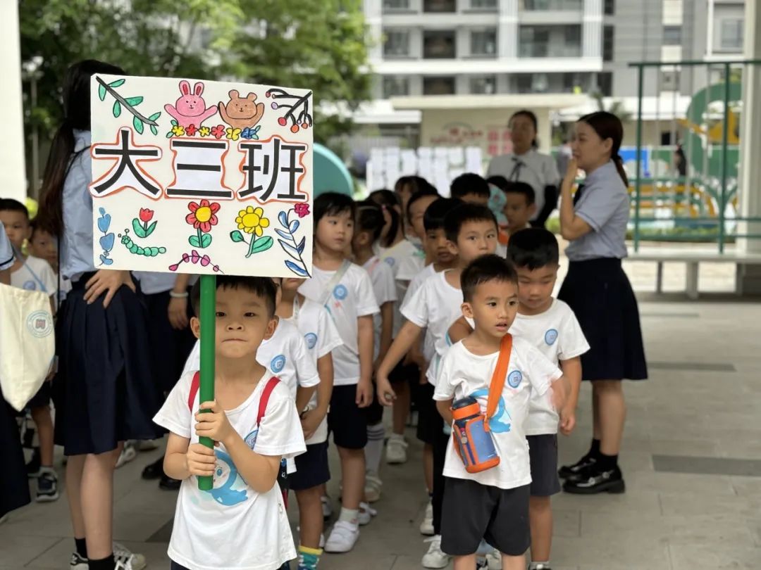 【学前教育宣传月】走进小学,快乐衔接———三亚市吉阳区同心家园第一期幼儿园幼小衔接之参观小学活动 第35张