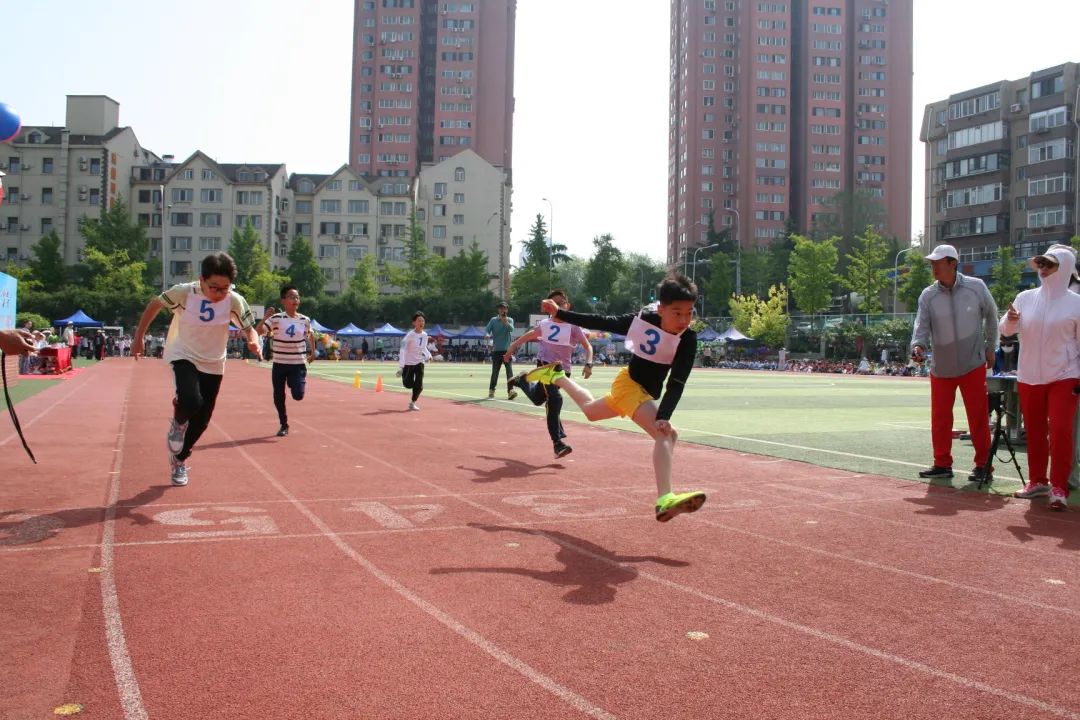 奔跑吧·少年--风景小学2024年田径运动会 第63张