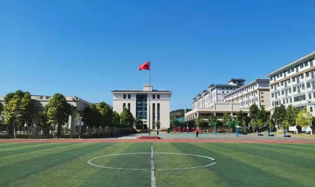 广东韶关实验小学2024年秋季骨干教师招聘公告 第10张