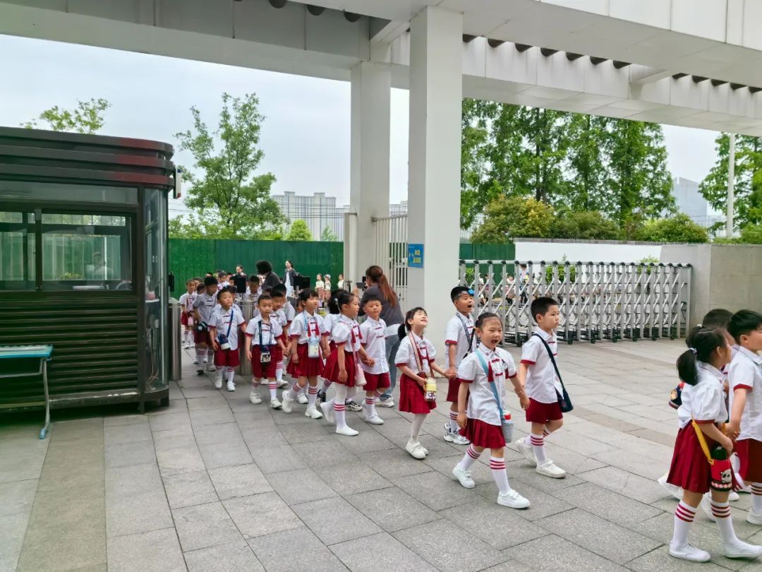 【校园动态】小学初体验  成长零距离——育才教育集团东花园小学与东花园幼儿园开展幼小衔接活动 第2张