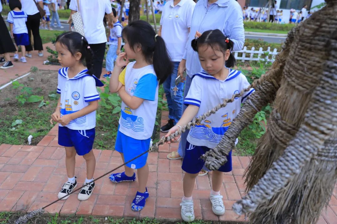 【学前教育宣传月】探小学之趣 赴成长之约——三亚市第一幼儿园走进小学活动 第69张