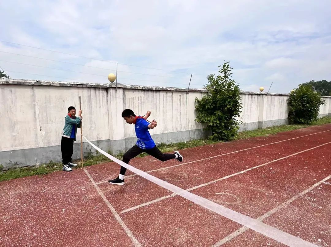 【耕读•体育】三渣小学2024阳光体育艺术节田径运动会 第24张