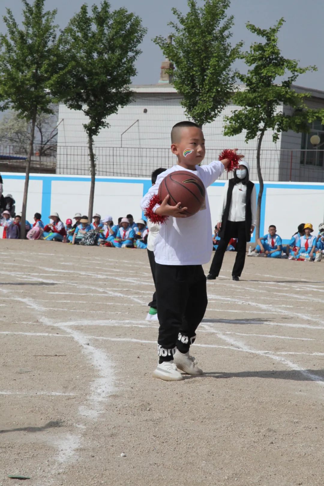 曹庄小学召开第五届阳光体育运动会----“健康育人 趣享运动” 第53张