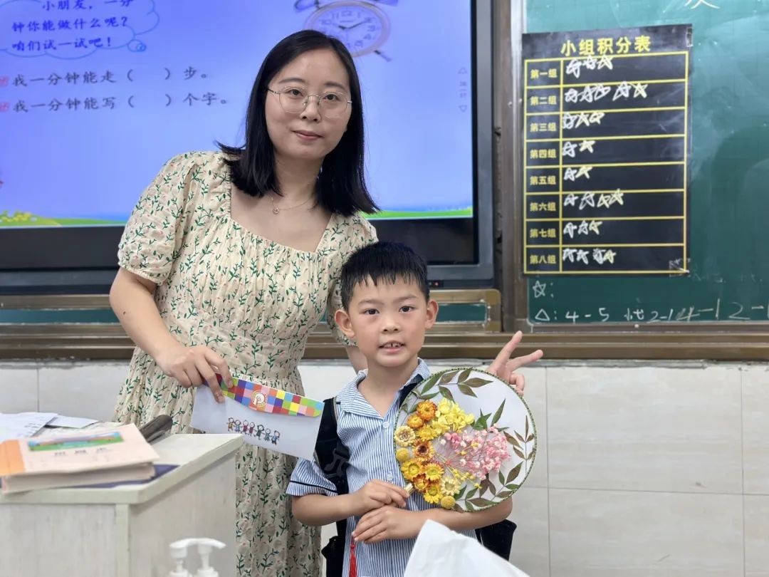 【奇乐睿幼儿园】——“初探小学·礼遇成长”大班组参观小学活动 第75张