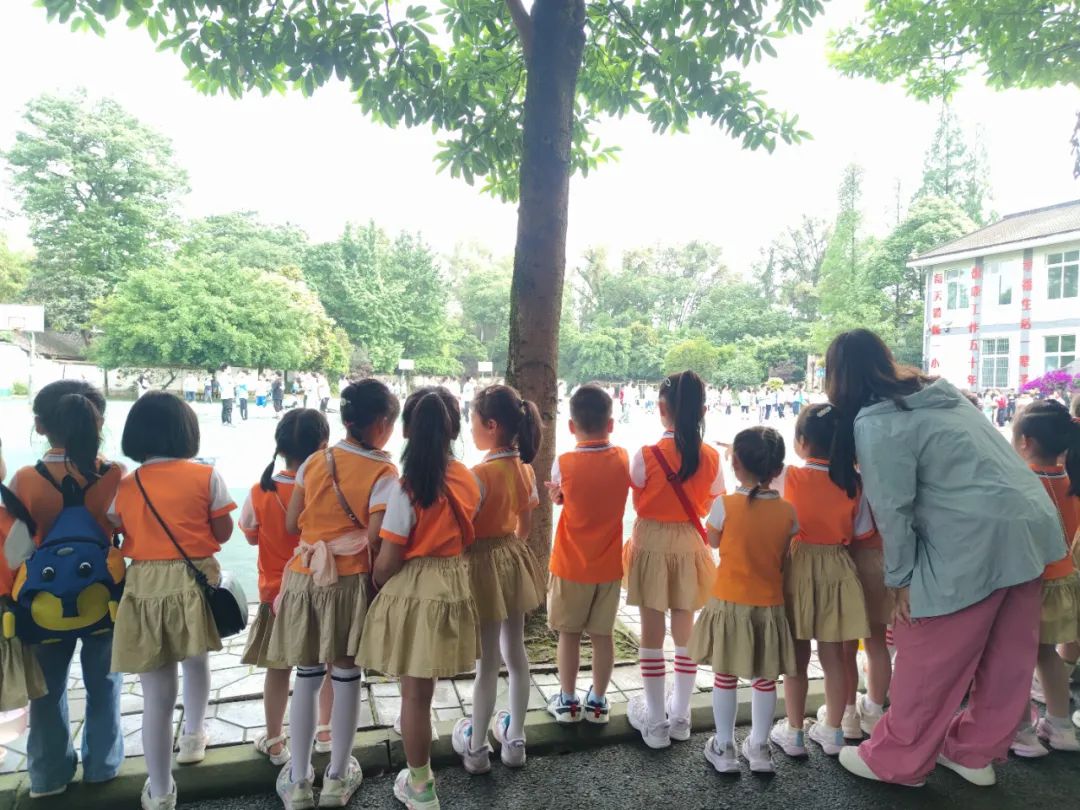 【幼小衔接】参观小学初体验、幼小衔接促成长——元通幼儿园参观小学活动 第51张